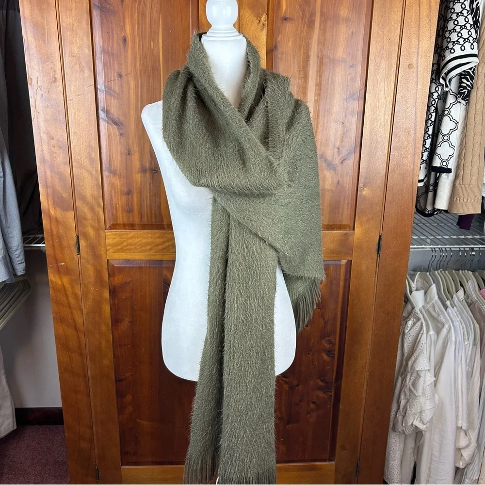 Free People Fringe Blanket Scarf in Olive Green Boho Cozy Outdoor Soft